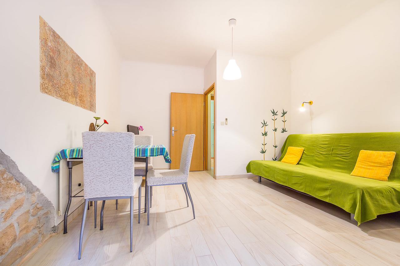 Apartment Rustico Pula Exterior photo